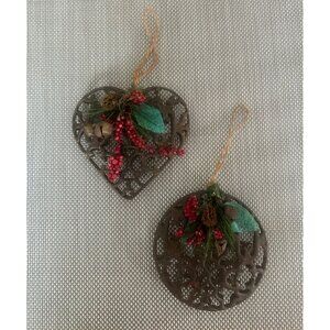 Rustic Metal Heart & Round Christmas Ornament Jute Hangers Festive Greenery